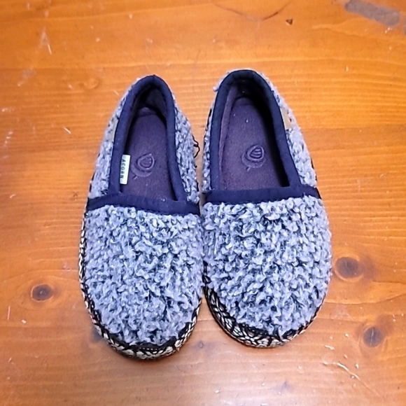 ACORN UNISEX KIDS TRIM MOC SLIPPER PURPLE SIZE 8-9 - Picture 1 of 8
